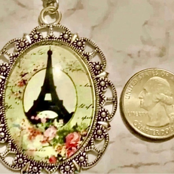 Paris Eiffel Tower Pendant Necklace - Picture 2 of 2